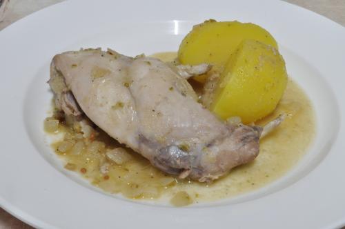 Králík s pikantní omáčkou – Snadné recept z Česko kuchyně, hotový za 30 - 45 minut